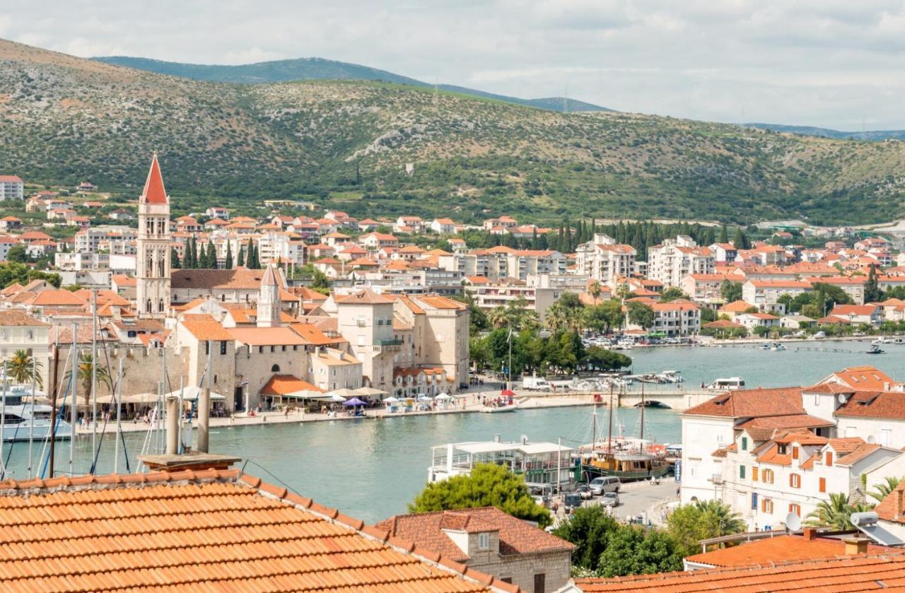 The Best Old Town View Apartment, 5 Min Walk, Parking Трогир Экстерьер фото